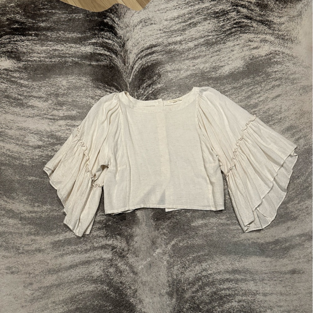 Chic Cream Ruffle Sleeve Blouse
